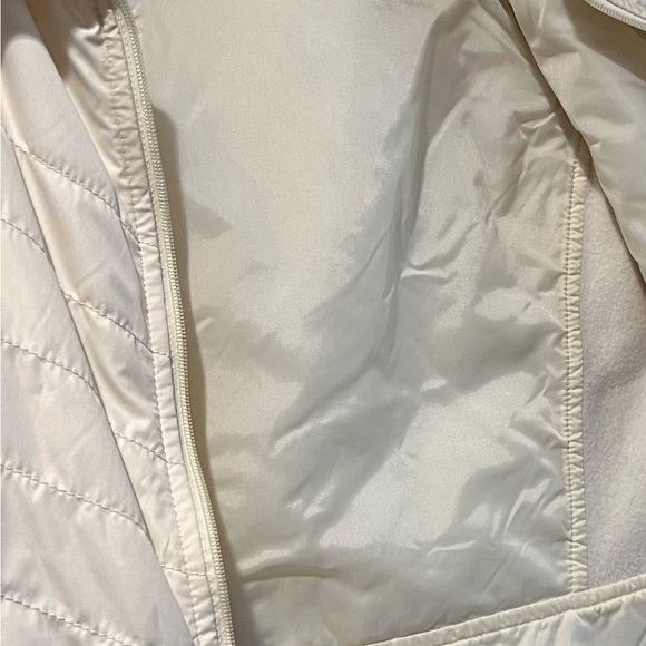 Women’s Mix It Around Vest Size Large - Picture 7 of 7